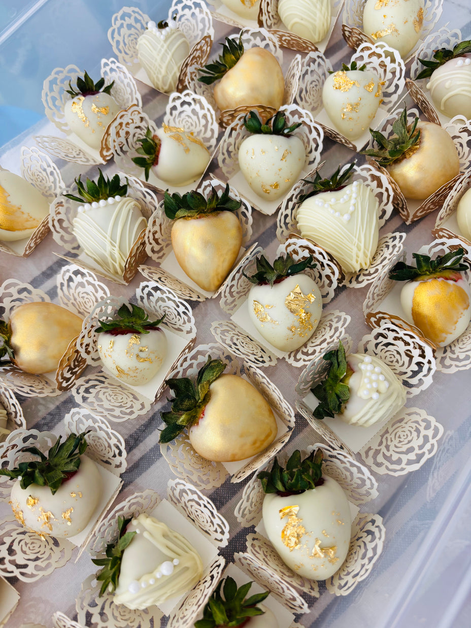 chocolate strawberries wedding favors Hawaii